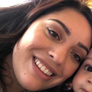 Meet your Posher, Briana